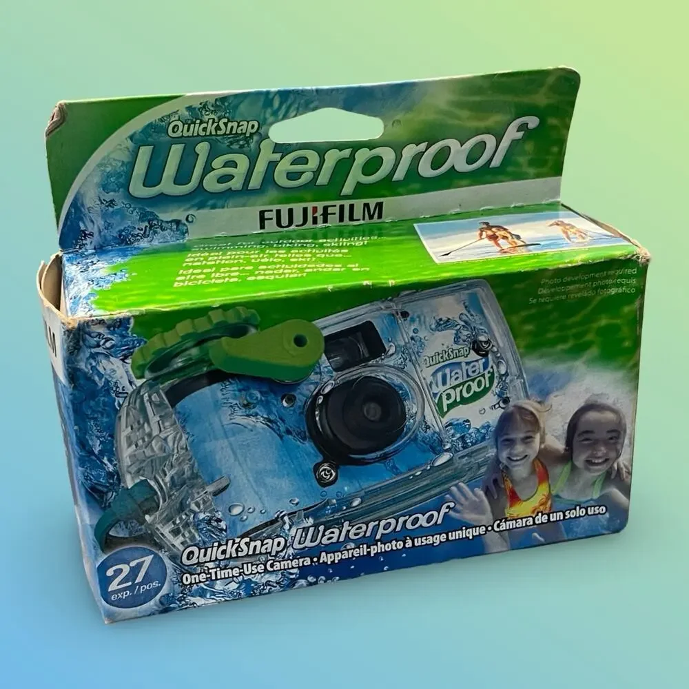 Fujifilm QuickSnap Waterproof 27 Exp Disposable 35mm Film Camera 2023 One Time